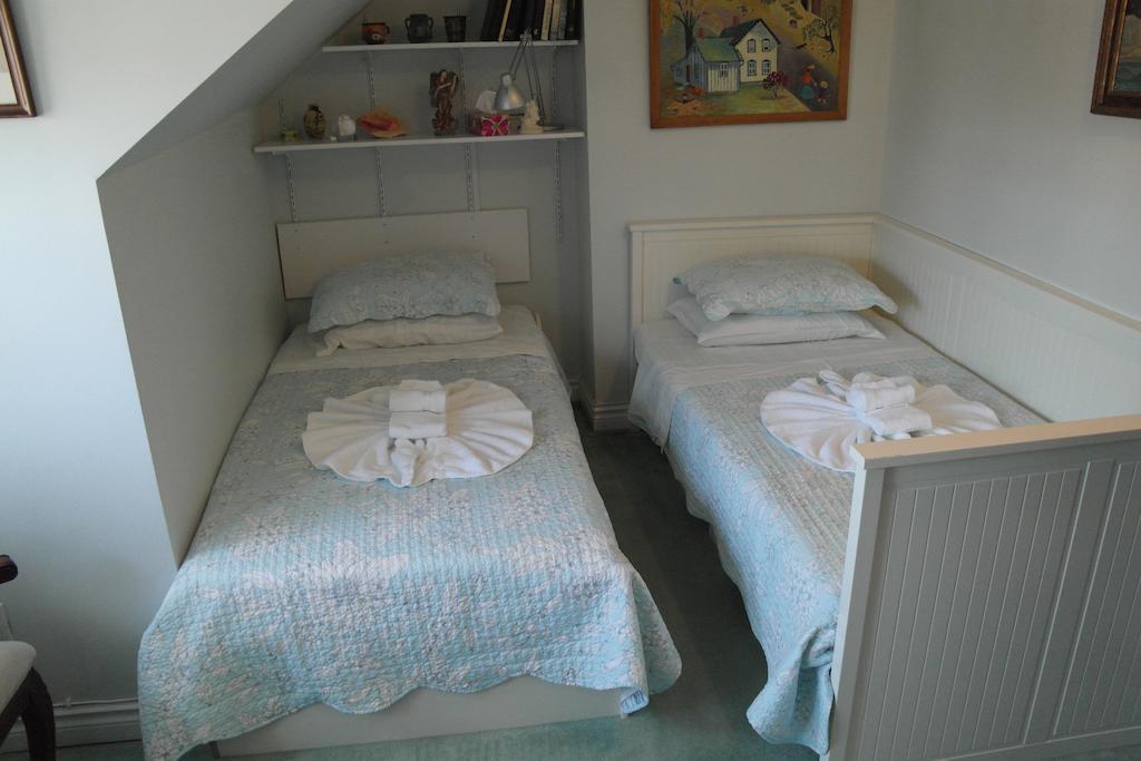Rose Garden Bed And Breakfast Toronto Kamer foto